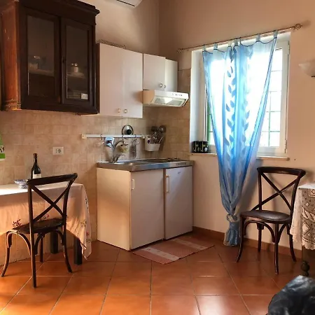 Holiday home Casa Lola Con Giardino